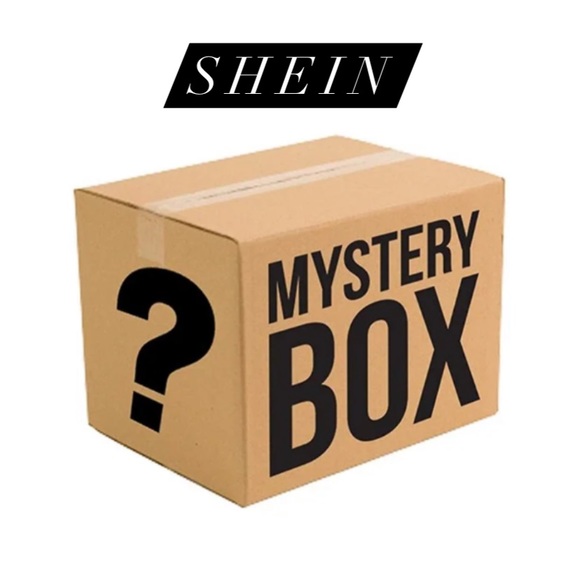 SHEIN plus size mystery box - Picture 1 of 5